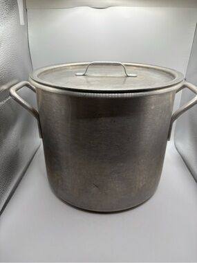 VINTAGE HUGE WEAR-EVER #4303 10 1/2” COMMERCIAL 12 Qt. STOCK POT STRAINER LID